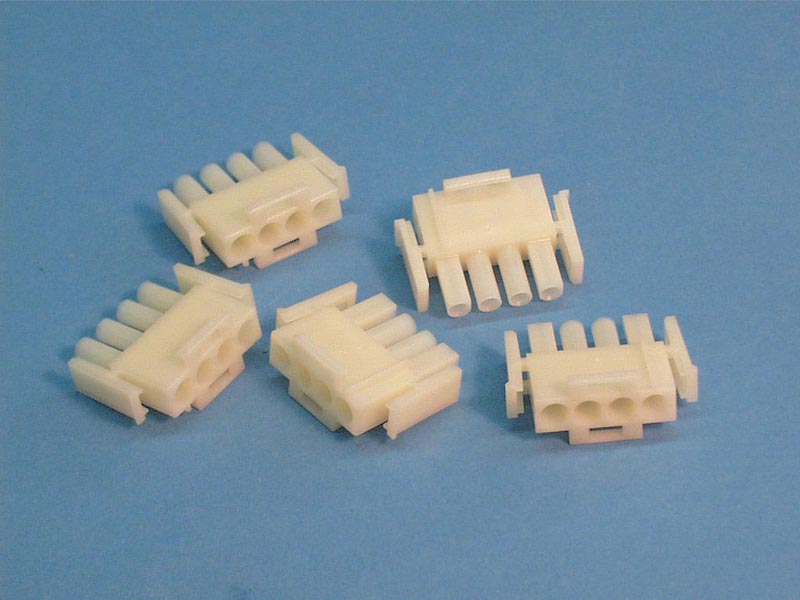 1-480702-0-5 - 4 Pin Amp Male Plug, In-Line, (5 Pk ) - 1-480702-0-5