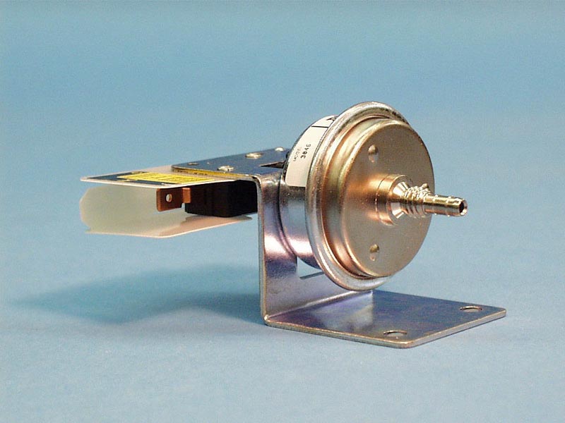 3046 - Pressure Switch,TECMAR,3046,SPNO,25Amp,1-5Psi,3/16 Inch Barb - 3046