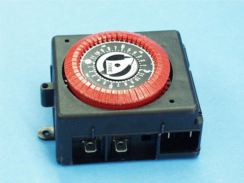 PB813-RED - Time Clock,INTERMATIC,24HR,120V,20Amp,SPST,Red - ***SUB W/ PB913N*** - PB813-RED