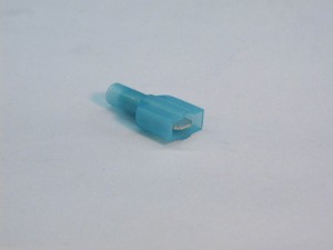 1672 - Wire Terminals,Female Dis- Connect,16-14 Gau,Blue - 1672