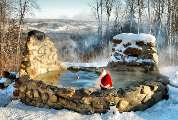 Winter Hot Tub Spa Use Vs Summer Hot Tub Use Poolandspa Com
